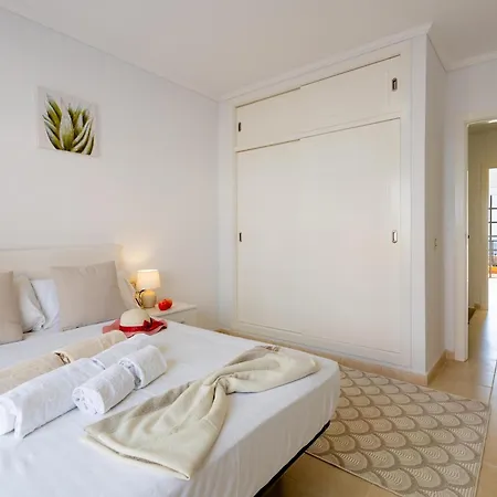 Hébergement de vacances Incredible Fuente, Ocean View, Heated Pool!