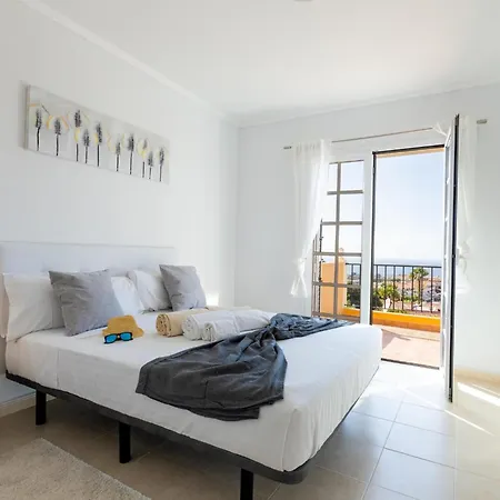 Casa vacanze Incredible Fuente, Ocean View, Heated Pool!