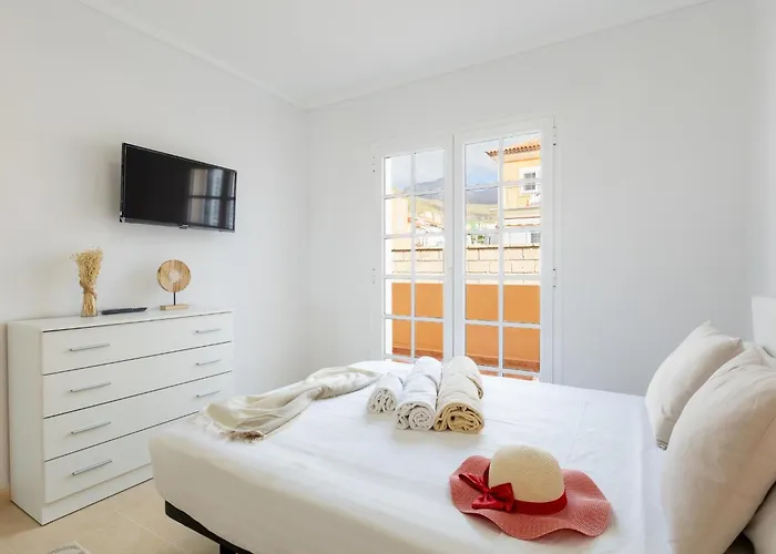 Будинок відпочинку Incredible Fuente, Ocean View, Heated Pool! *