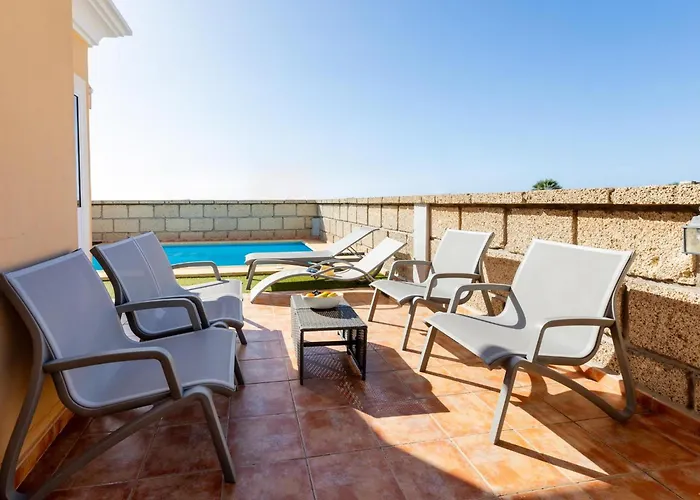 Incredible Fuente, Ocean View, Heated Pool! Адехе